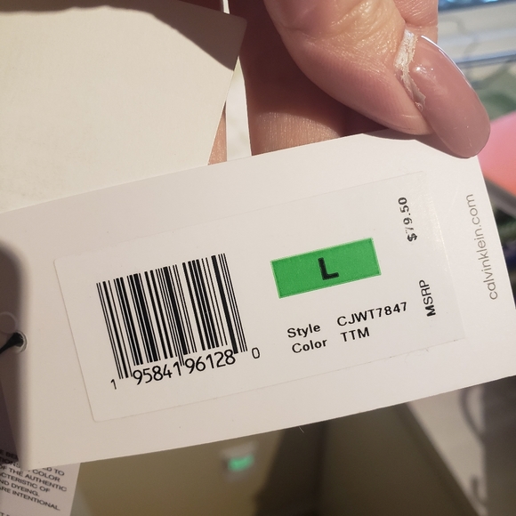 CK Sweat shirt - Picture 3 of 3